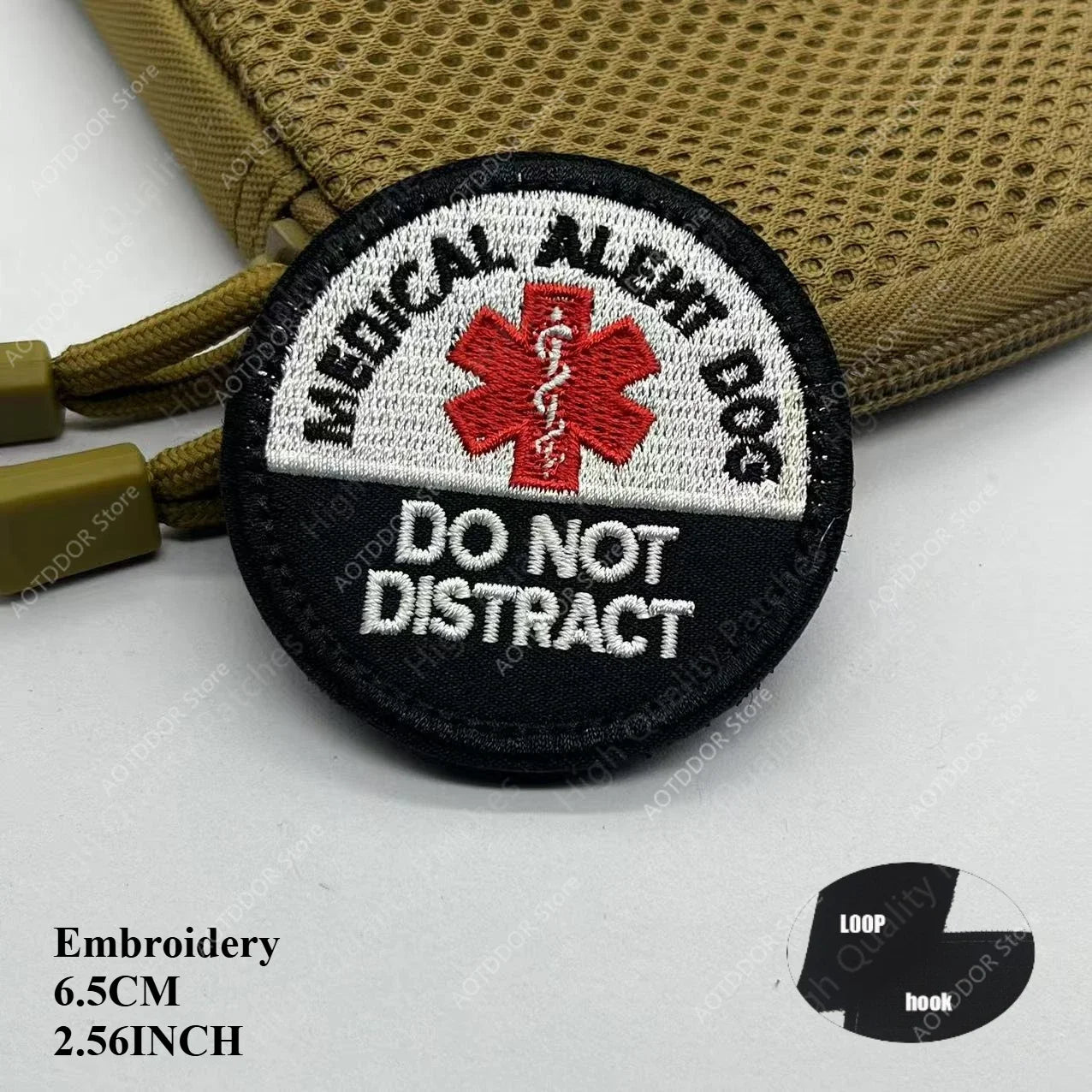 Therapy Rescue The SERVICE DOG Do Not Pet in Training Workong Pet Guide Dogs Do Not Touch Embroidery Patches Emblem Badge Hook