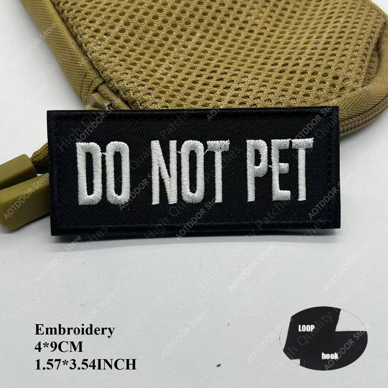 Therapy Rescue The SERVICE DOG Do Not Pet in Training Workong Pet Guide Dogs Do Not Touch Embroidery Patches Emblem Badge Hook