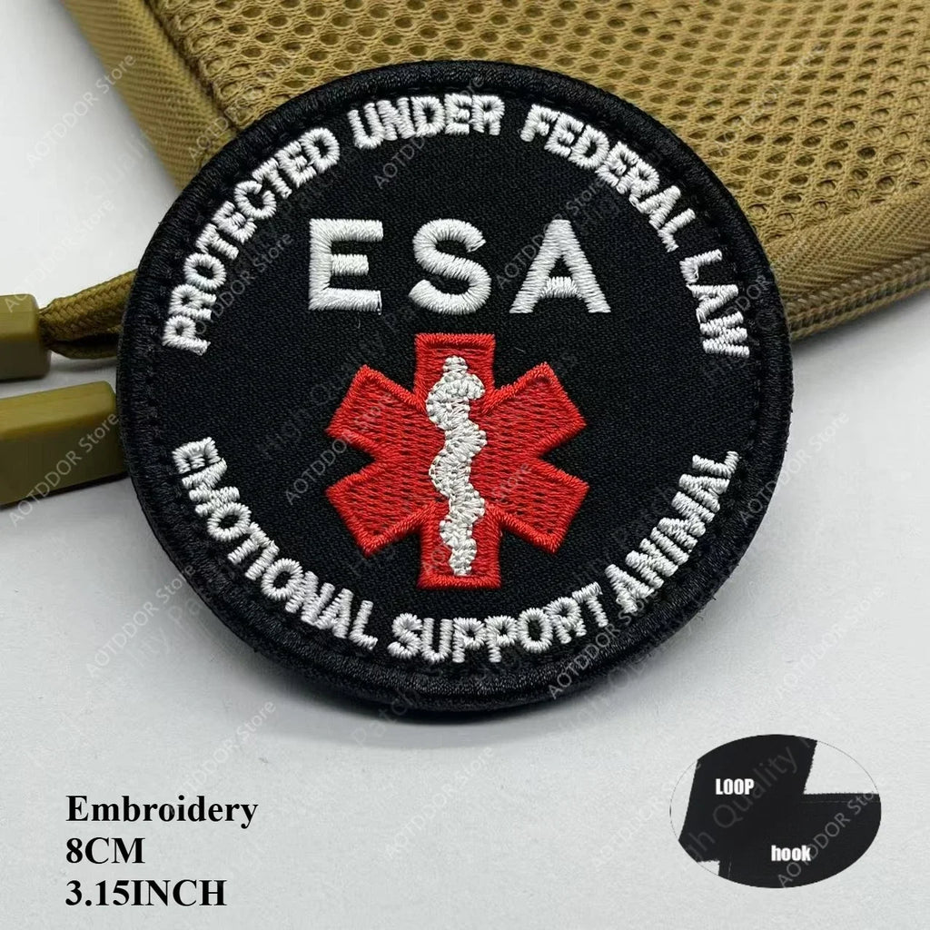 Therapy Rescue The SERVICE DOG Do Not Pet in Training Workong Pet Guide Dogs Do Not Touch Embroidery Patches Emblem Badge Hook